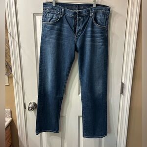 Women’s citizens of humanity relaxed boyfriend Jeans size 32